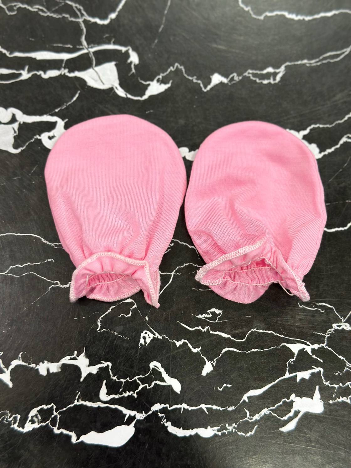 Newborn Baby Mittens – Soft, Safe & Snug!