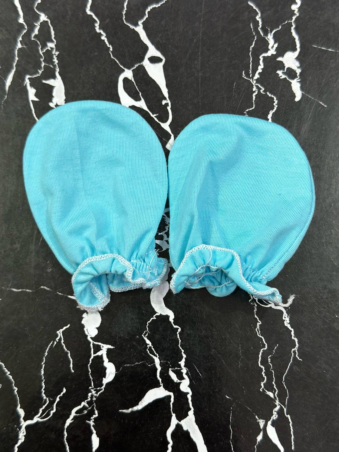 Newborn Baby Mittens – Soft, Safe & Snug!
