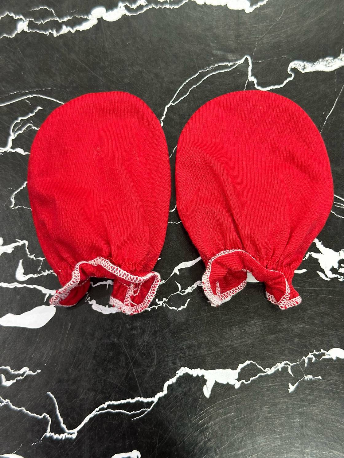 Newborn Baby Mittens – Soft, Safe & Snug!
