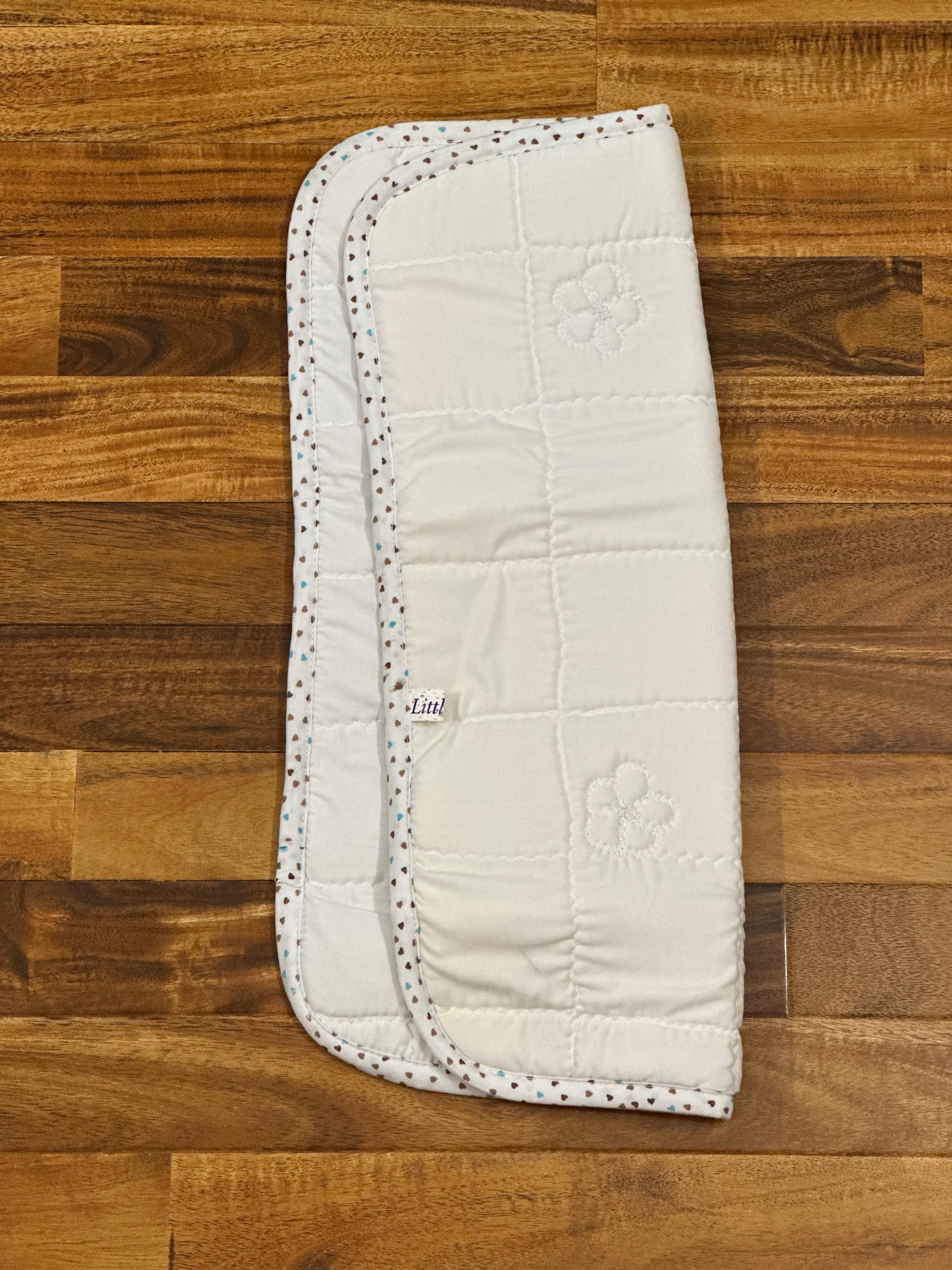 Baby Quilted Changing Mat – Soft & Comfortable