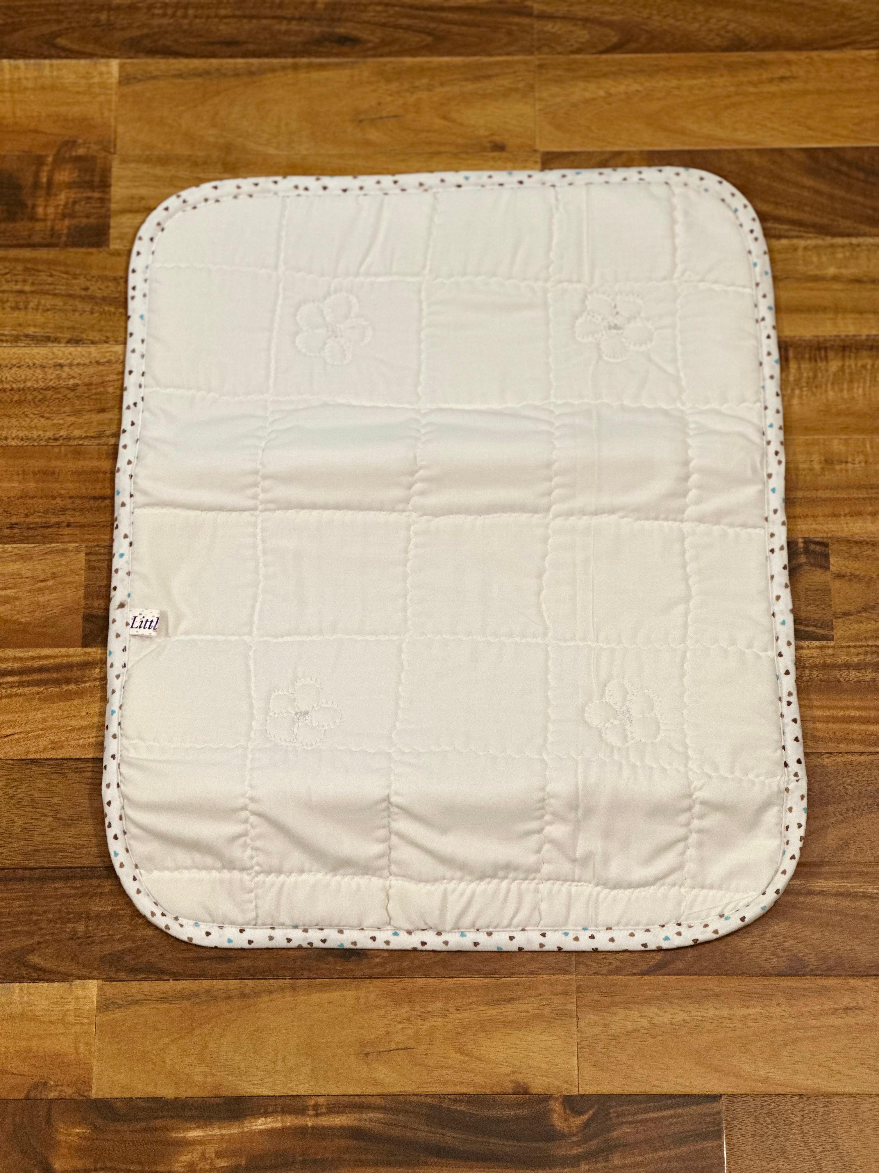 Baby Quilted Changing Mat – Soft & Comfortable
